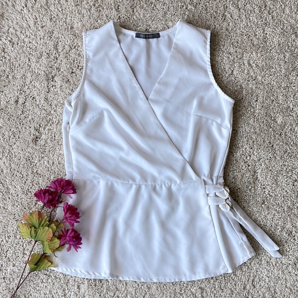 Suzy Shier | Sleeveless Wrap Top with Side Buckles